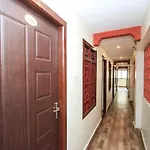 Oyo Flagship 16691 Hotel Chakkaravarthi
