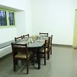 Transit Nest - Homely Stay Near Madurai Airport