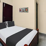 Hotel O Ohm Muruga Tower