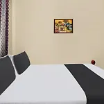 Hotel O Ohm Muruga Tower