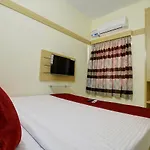Oyo 14815 Anu Residency
