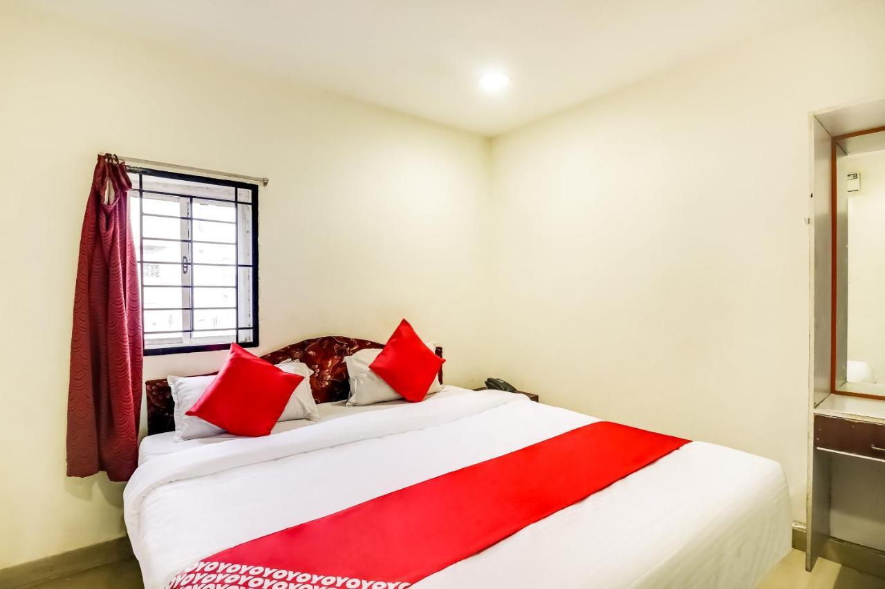 Oyo 70481 Akshaya Residency Hotel Madurai