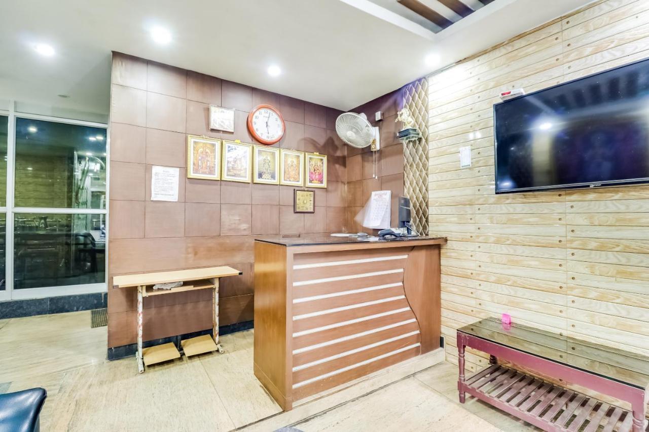 Oyo 70481 Akshaya Residency Hotel 3*