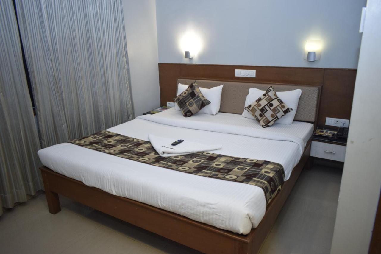 The Nook 4*