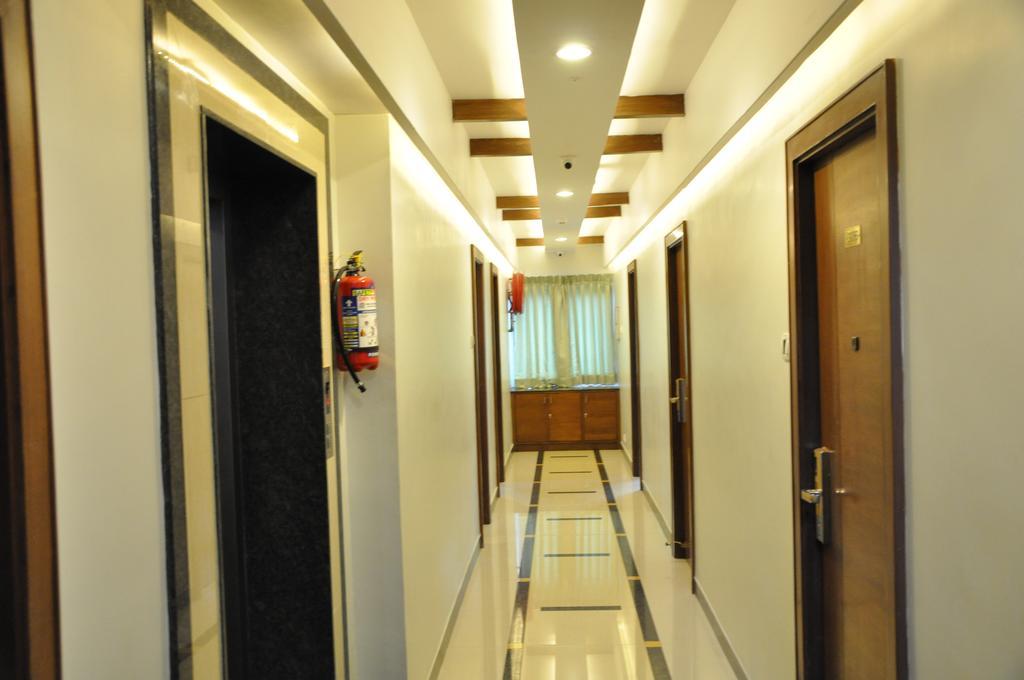 The Nook 4*