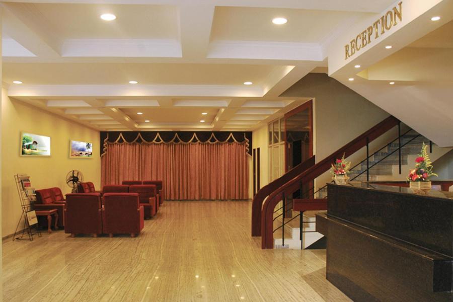 Hotel The Golden Park Madurai