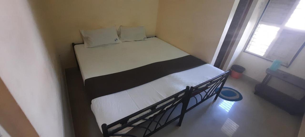 Mr Residency Inn *