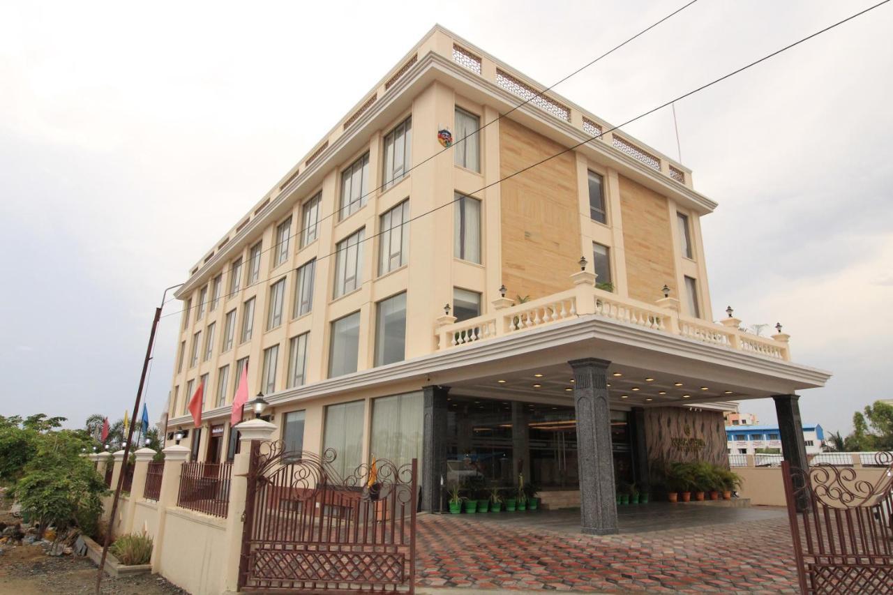 Ramrathna Residency 2*
