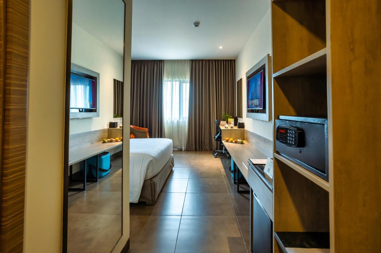 Amika Hotel,madurai - Near Airport Hotel 4*
