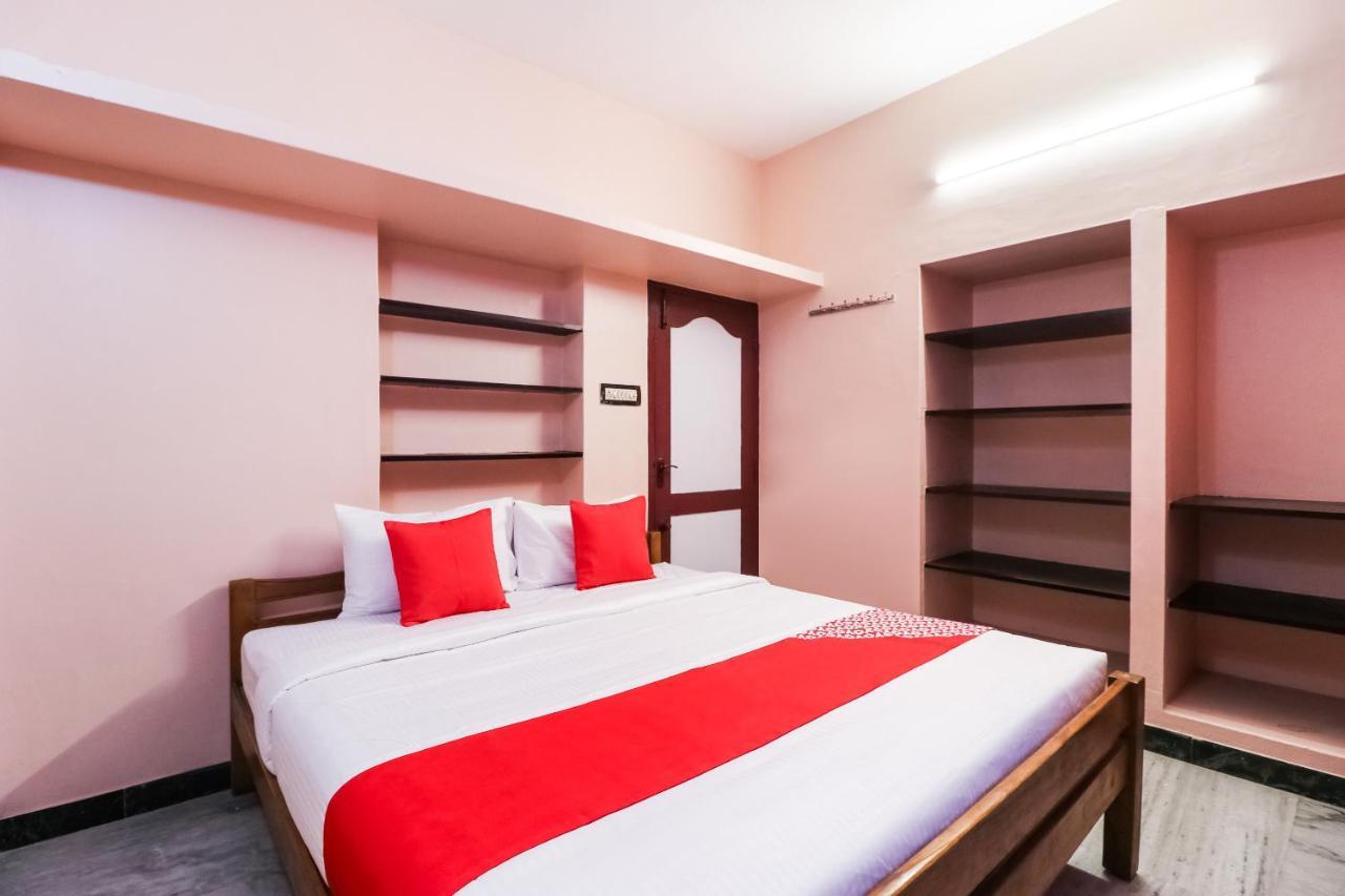 Oyo Flagship 45862 Sundaravalli Garden Service Apartments 3*