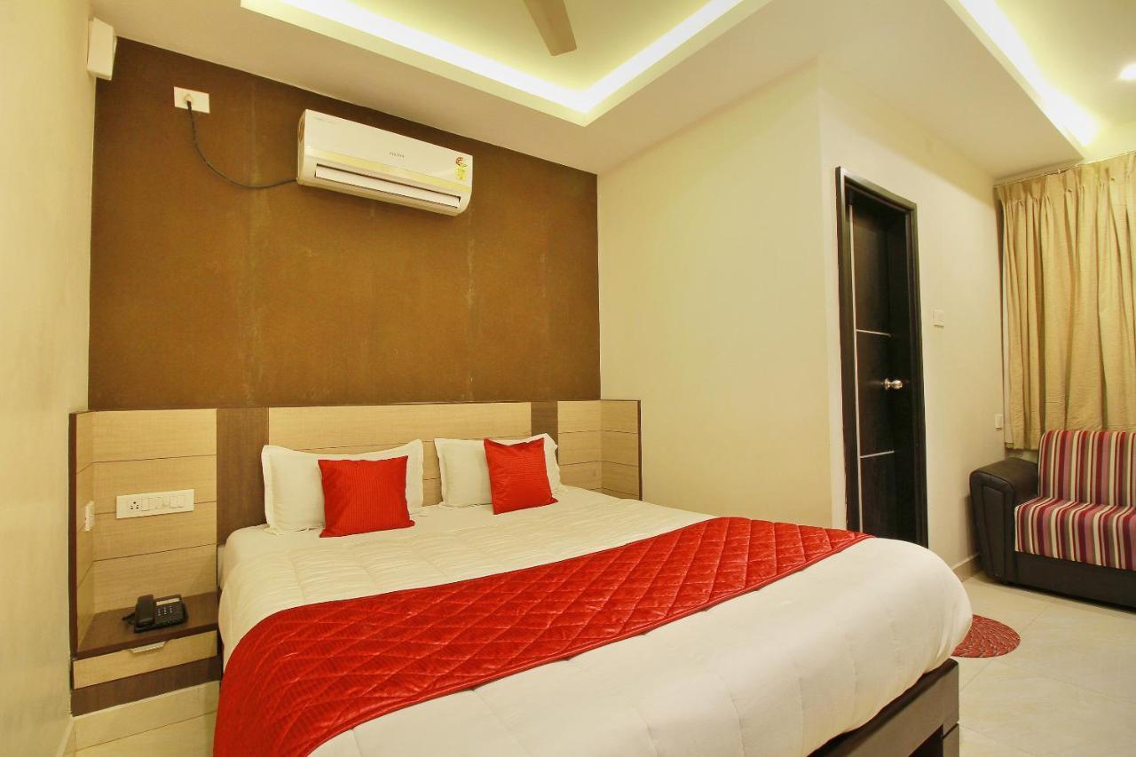 Oyo Flagship 11531 Sathya 3* Madurai