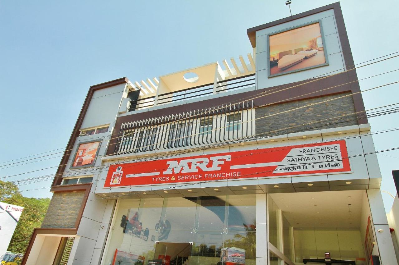 Hotel Oyo Flagship 11531 Sathya 3*