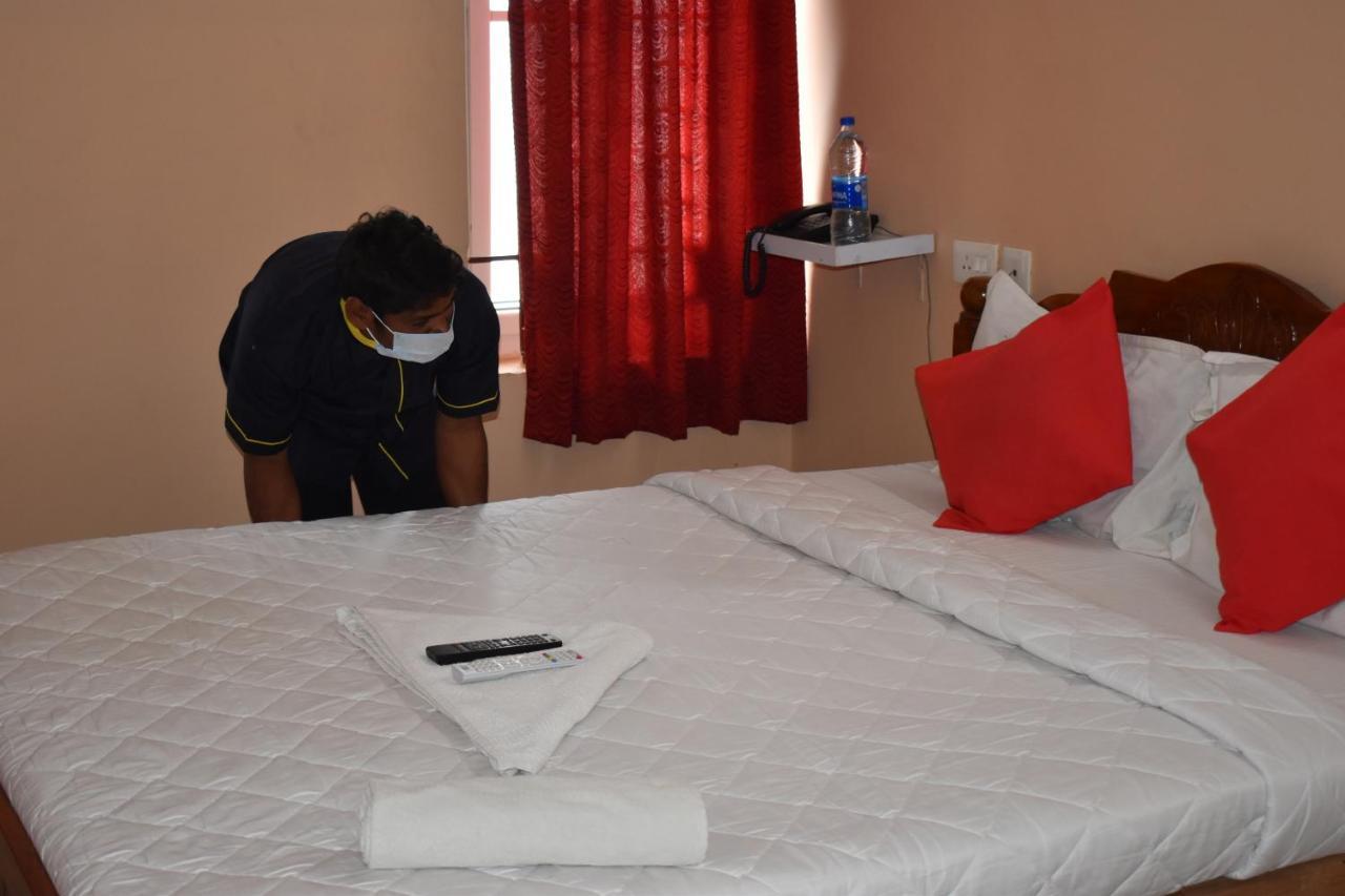 Sharma Residency Hotel 2*