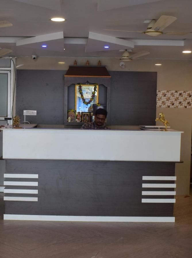 Hotel Sharma Residency