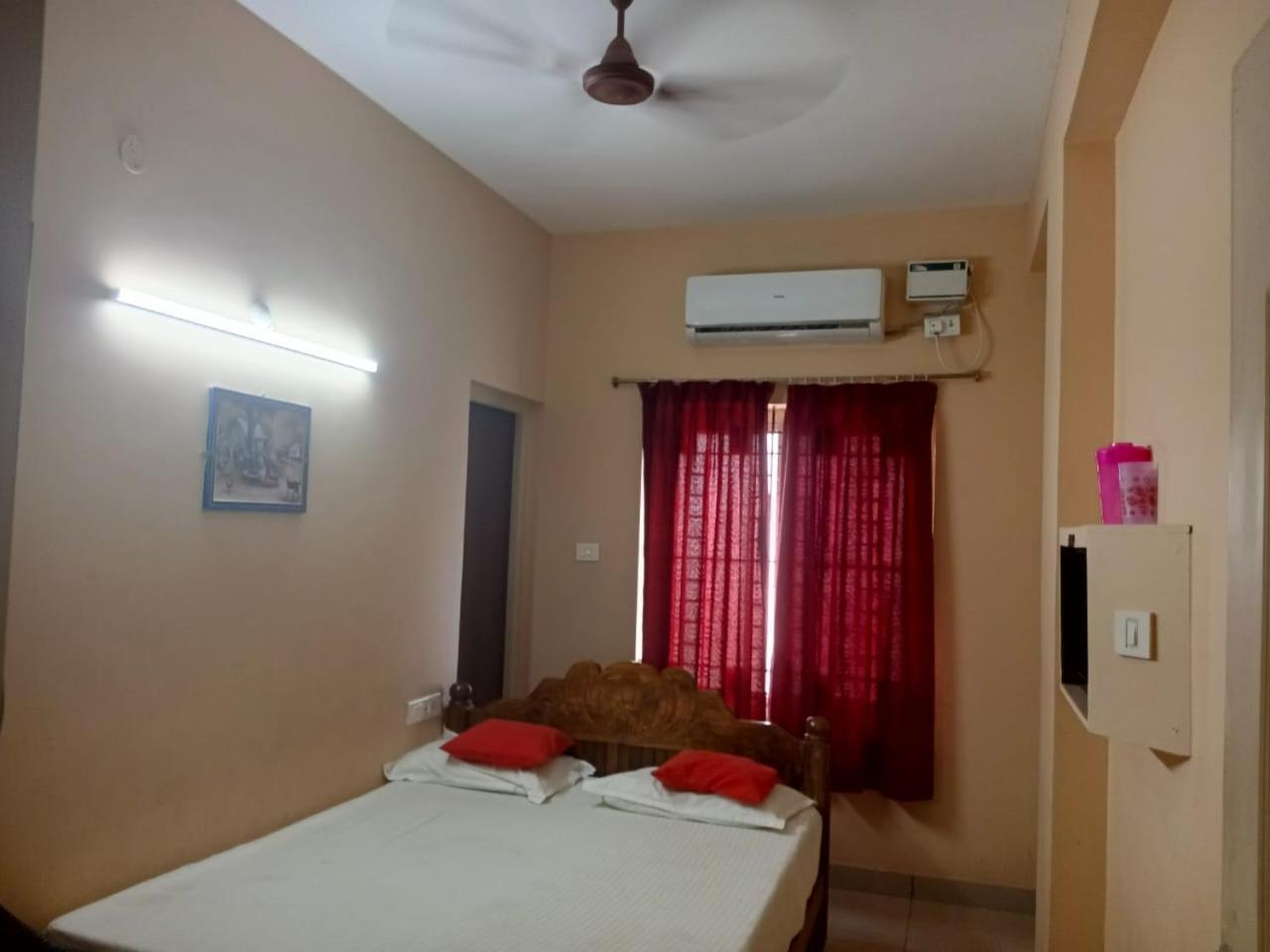 Hotel Sharma Residency