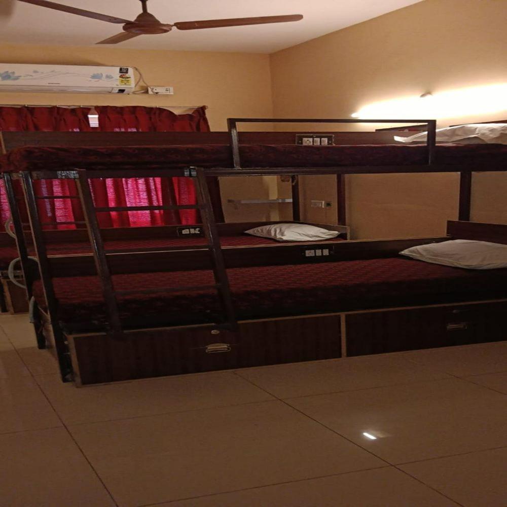 Sharma Residency 2* Madurai