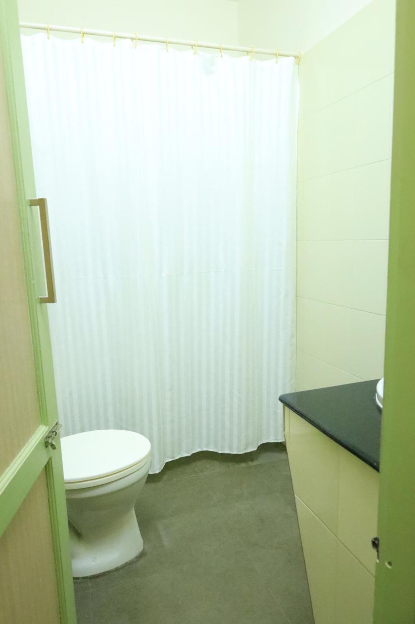 Transit Nest - Homely Near Airport Hotel Madurai