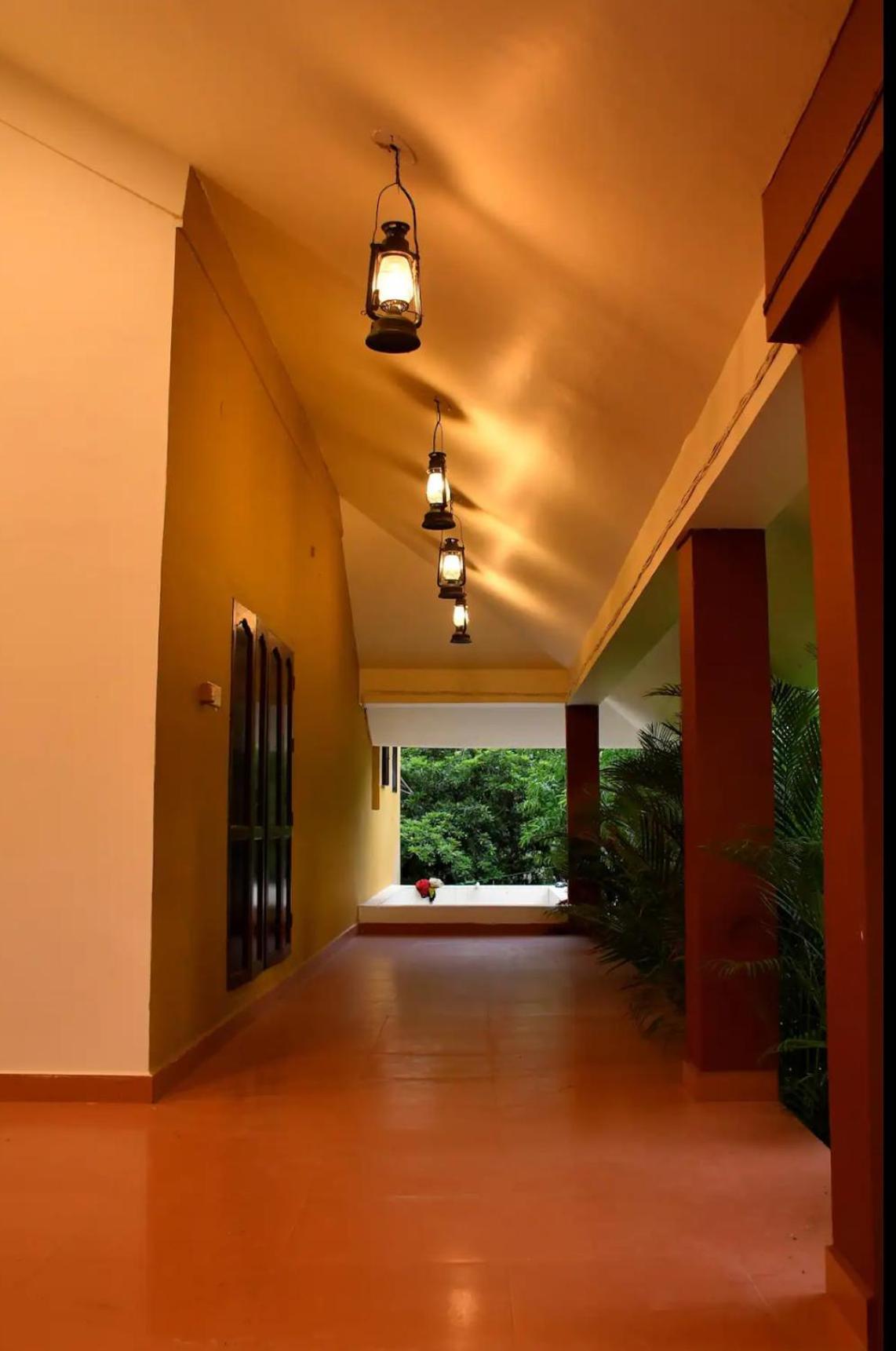 Ashirwad , Rustic , 2 Bedroom Amidst Peacocks * Madurai