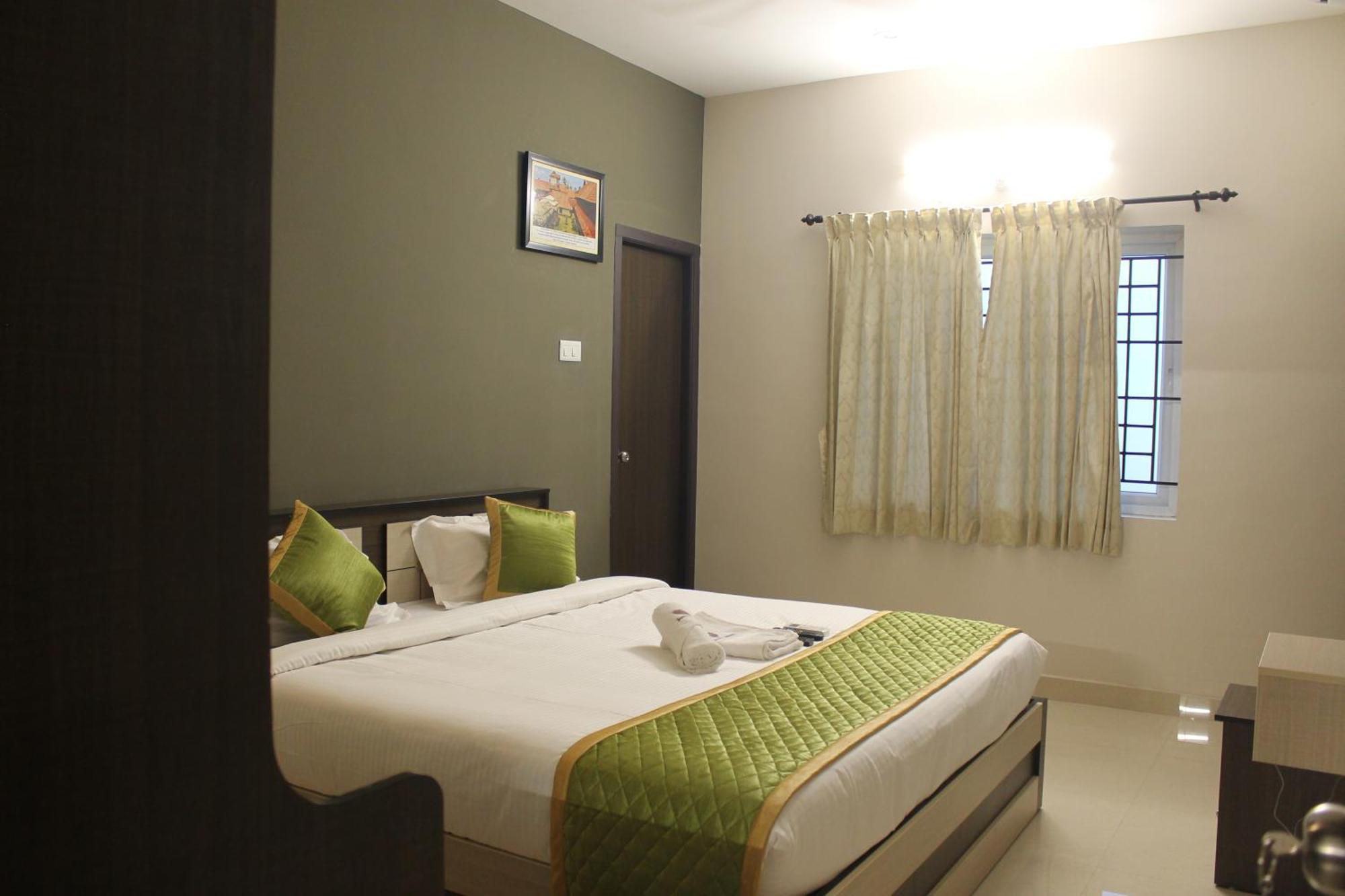 Hotel Viswa Residency By Azalea 3*