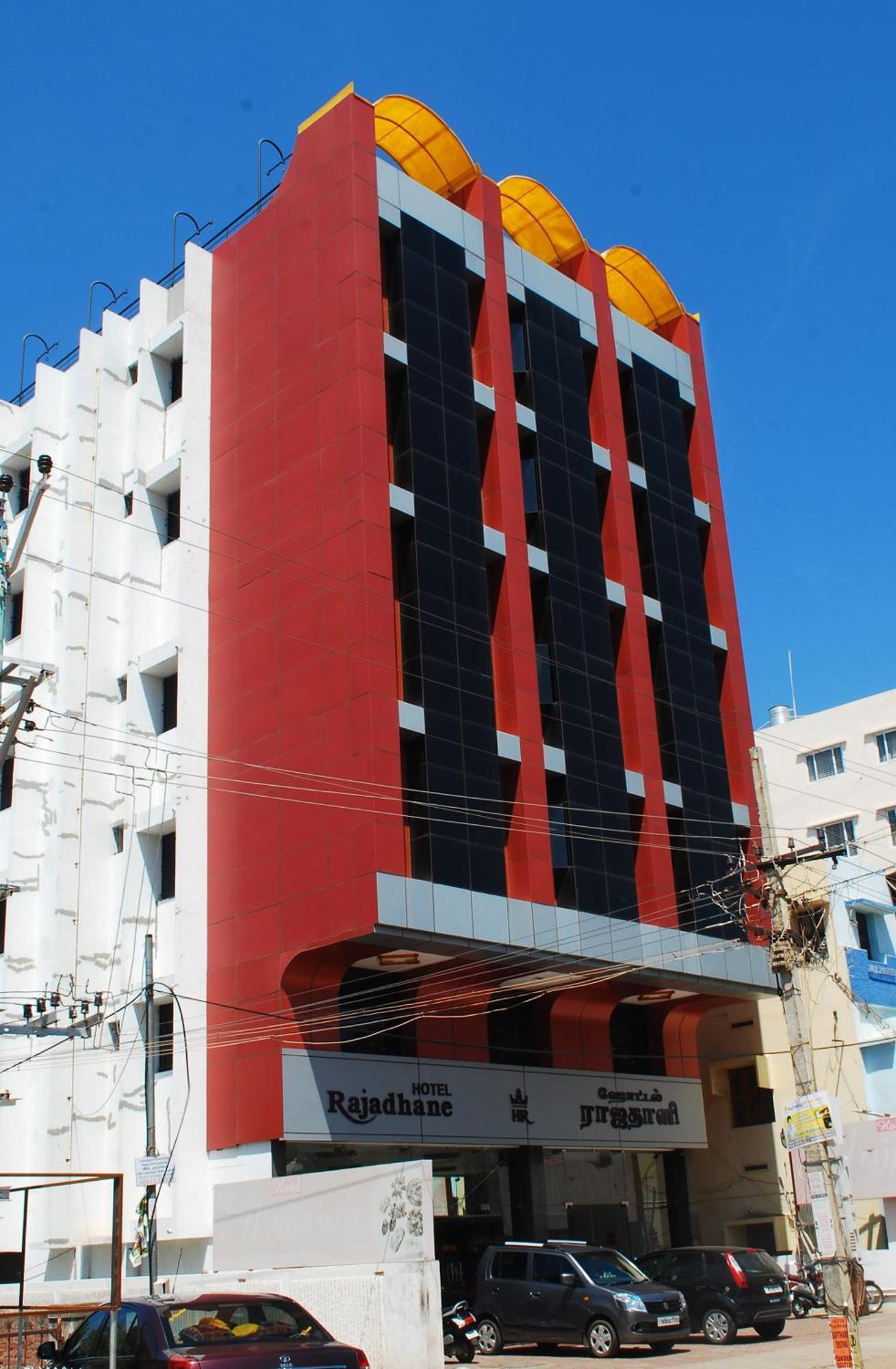 Rajadhane Hotel 3*