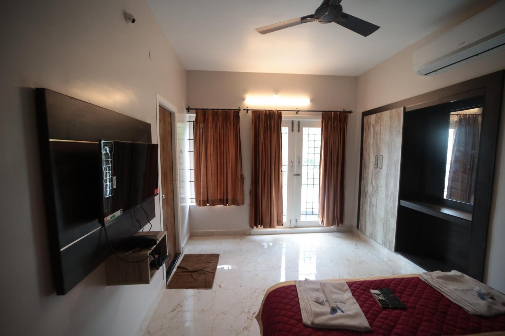 Shanthi Service Hotel Madurai