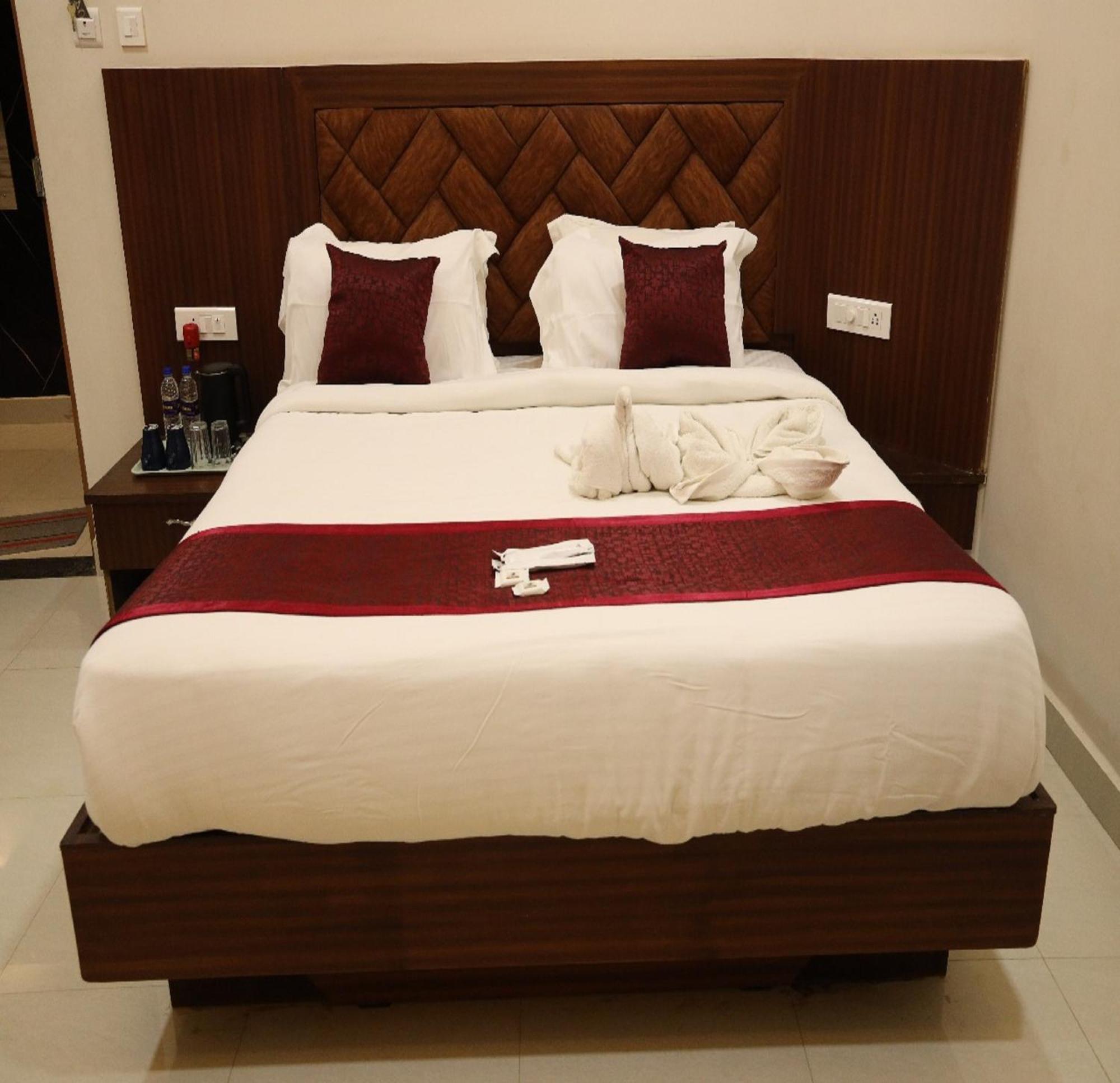Manopriya Residency By Azalea Hotel Madurai