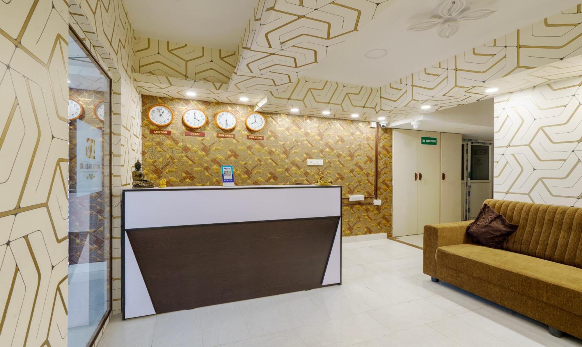 Hotel Treebo D Grand 3*