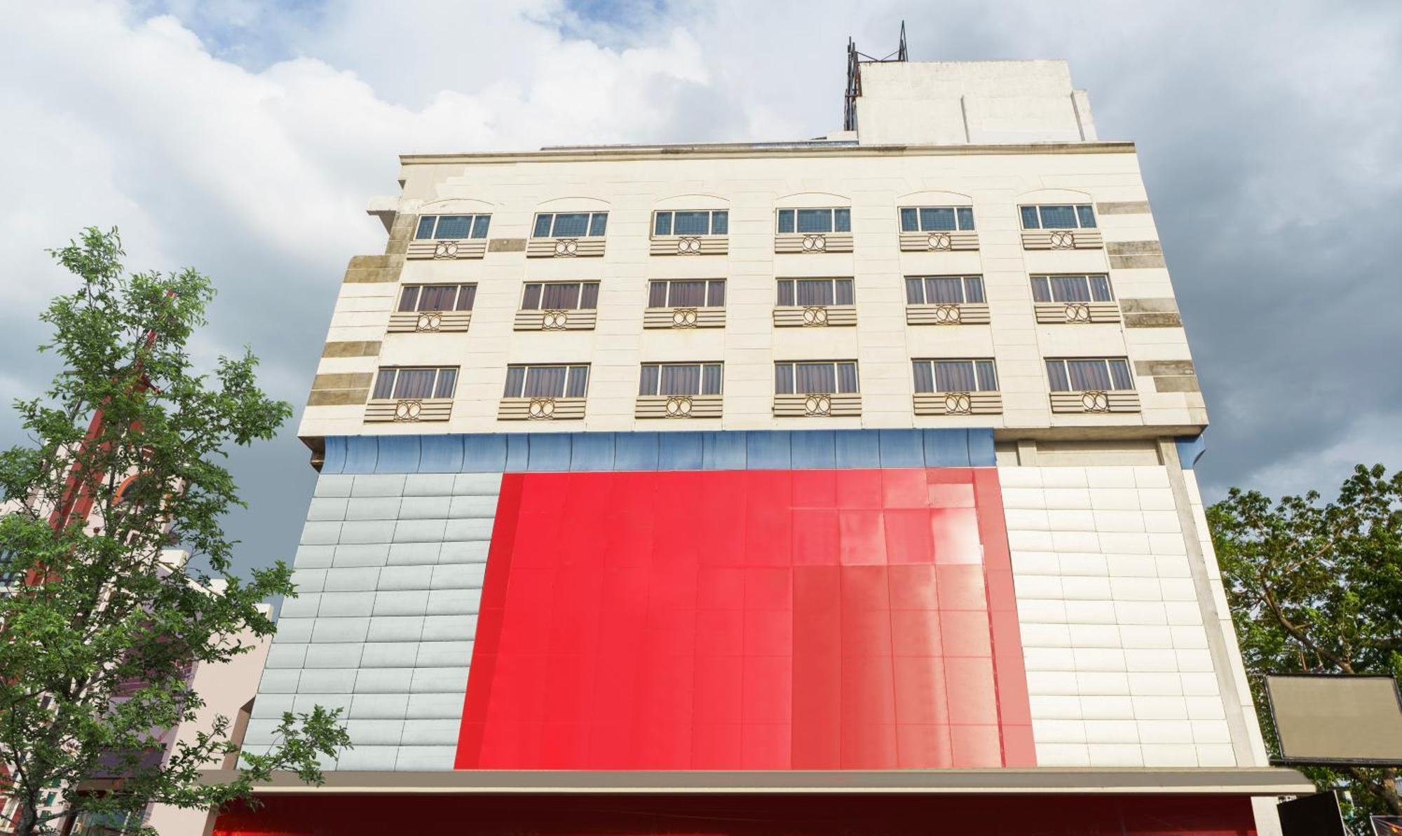 Hotel Treebo D Grand Madurai