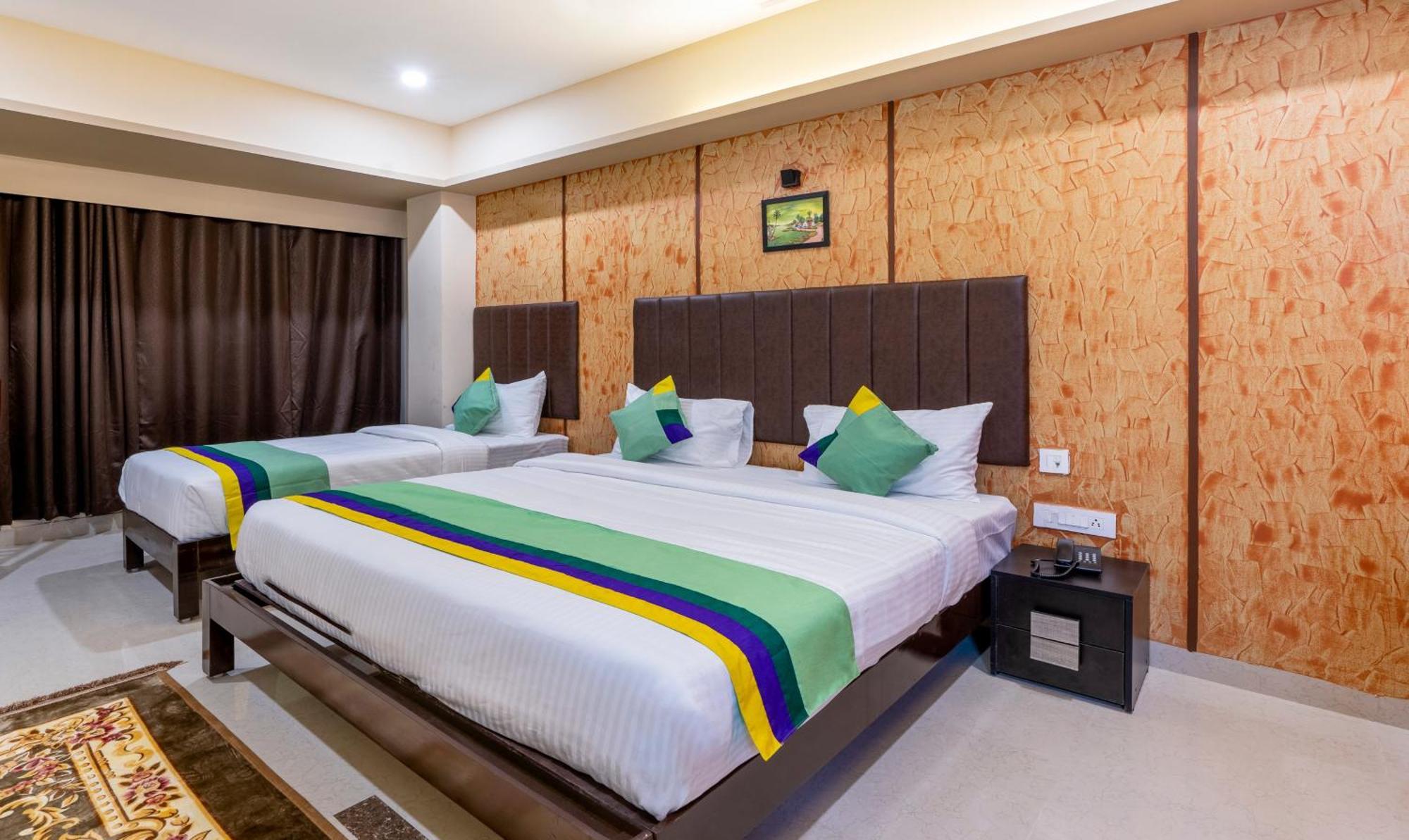 Treebo D Grand 3* Madurai