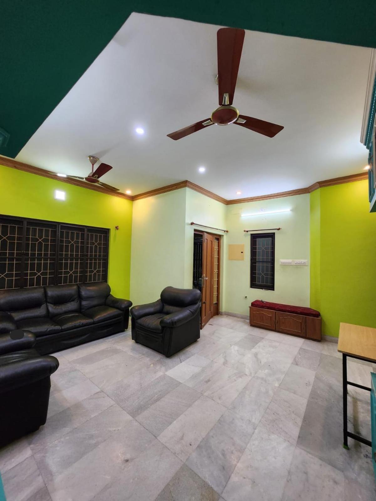 Bharathi Nagar - Gf Holiday home *