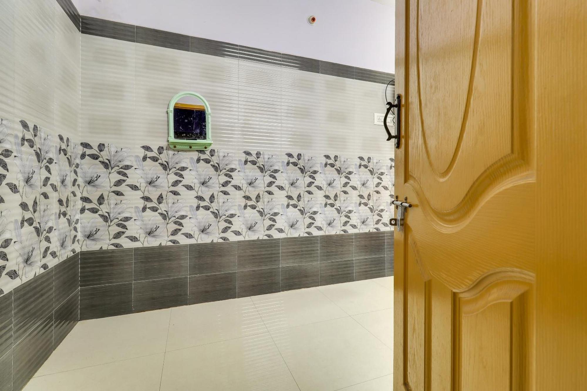 Hotel O Mk Madurai