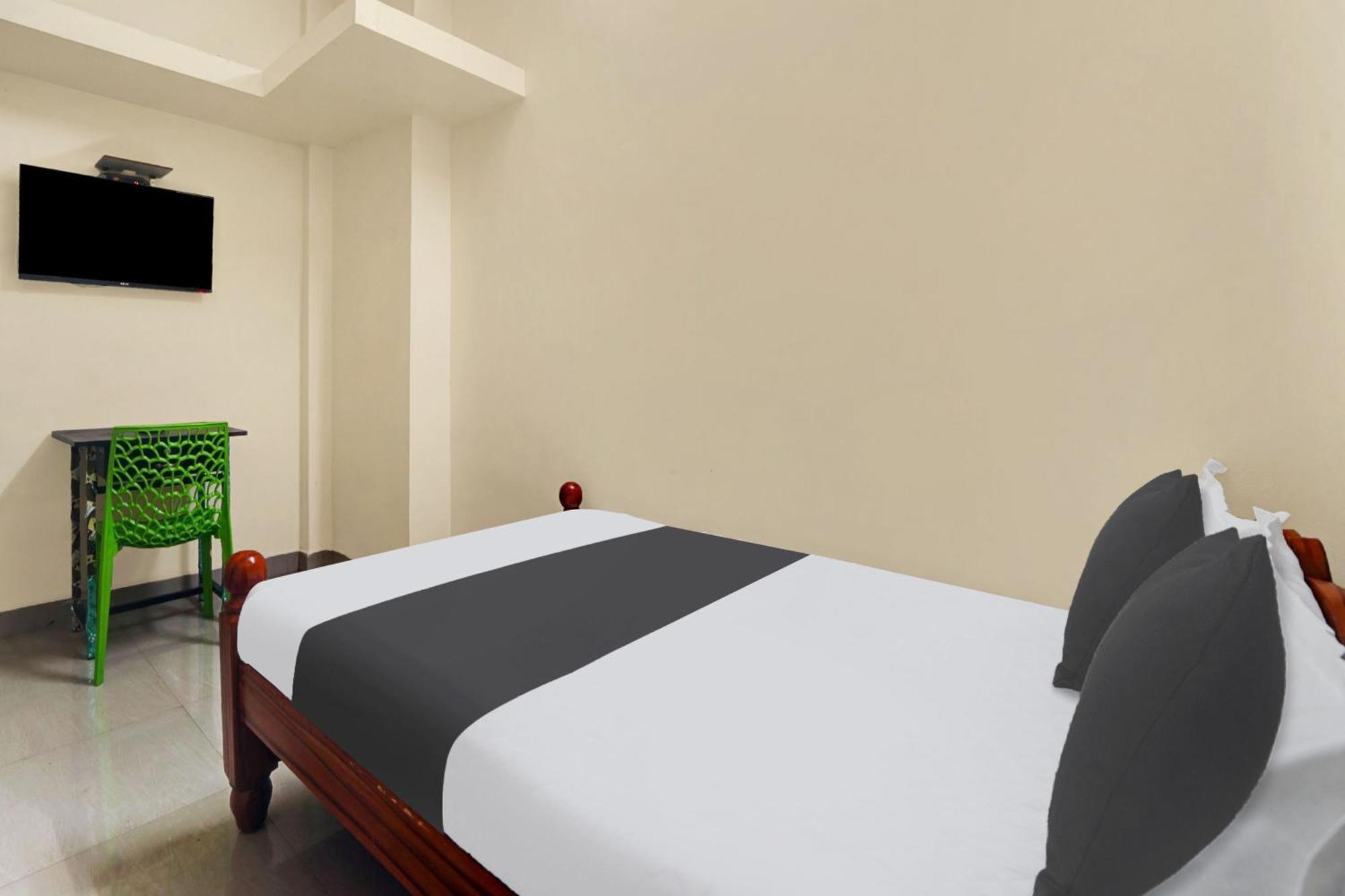 Hotel O Ohm Muruga Tower 2*