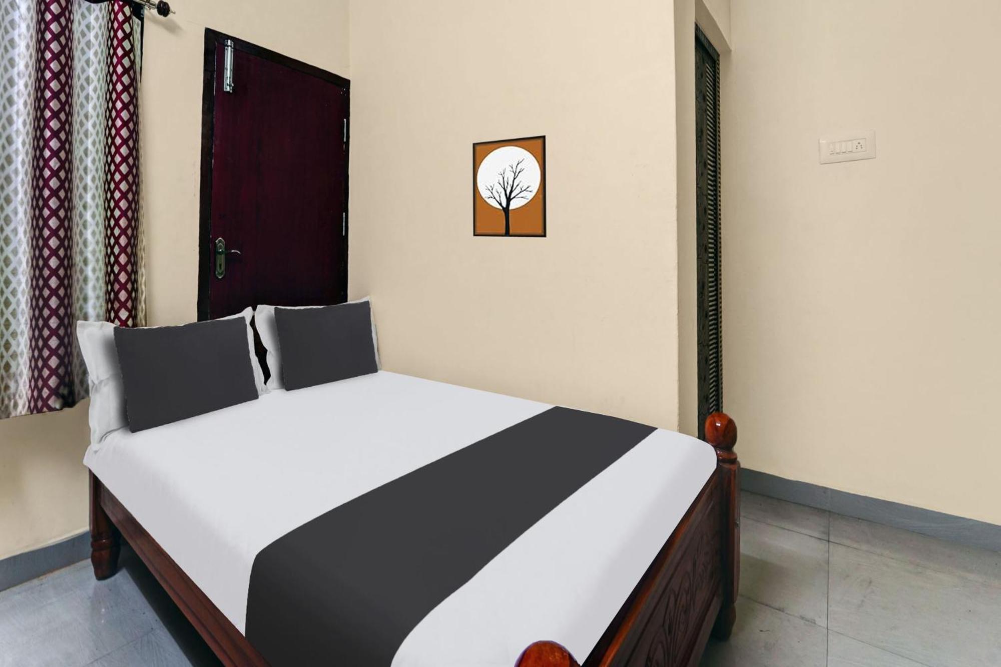 O Ohm Muruga Tower Hotel