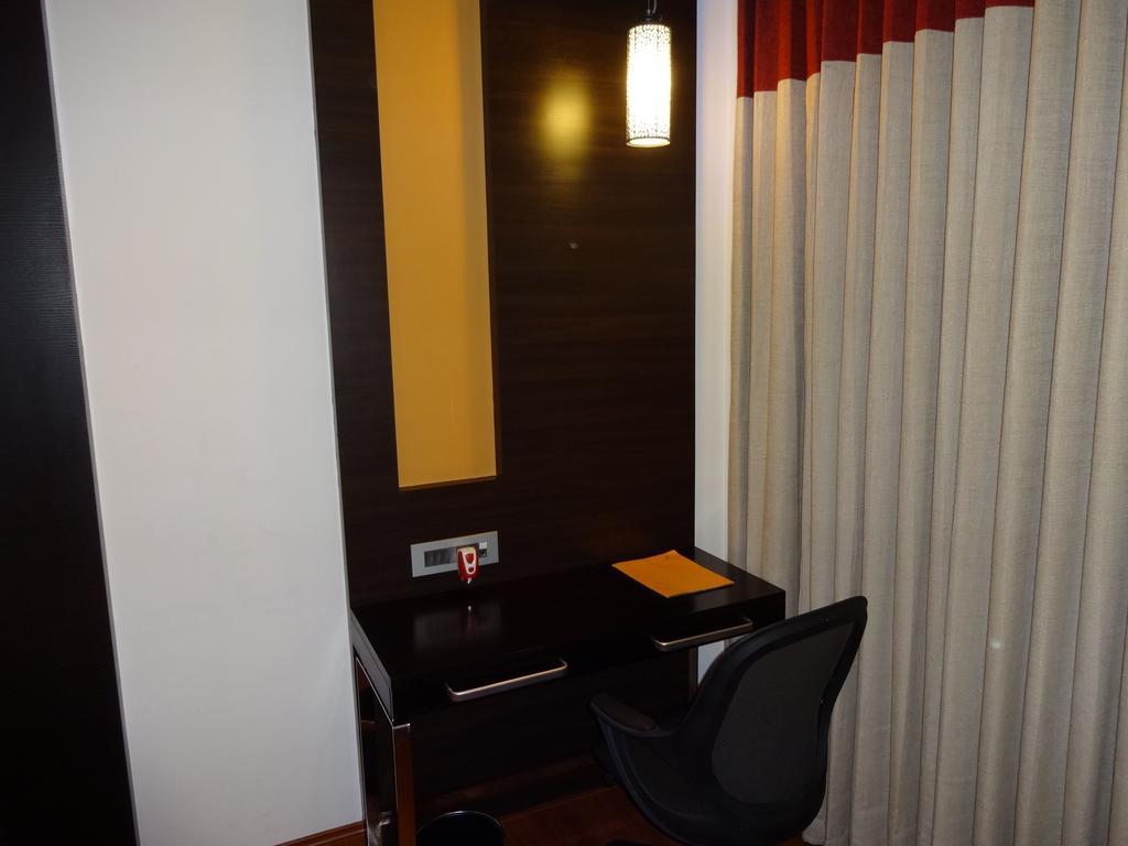 Astoria Hotel 3*