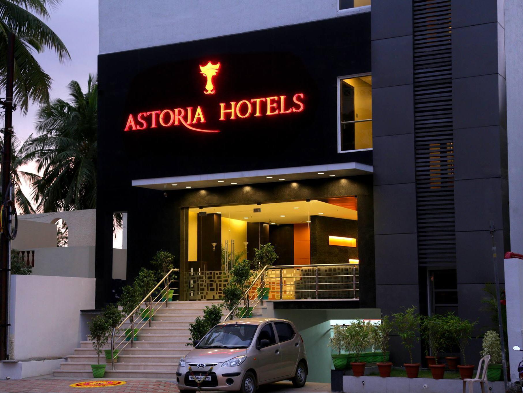 Astoria Hotel 3*
