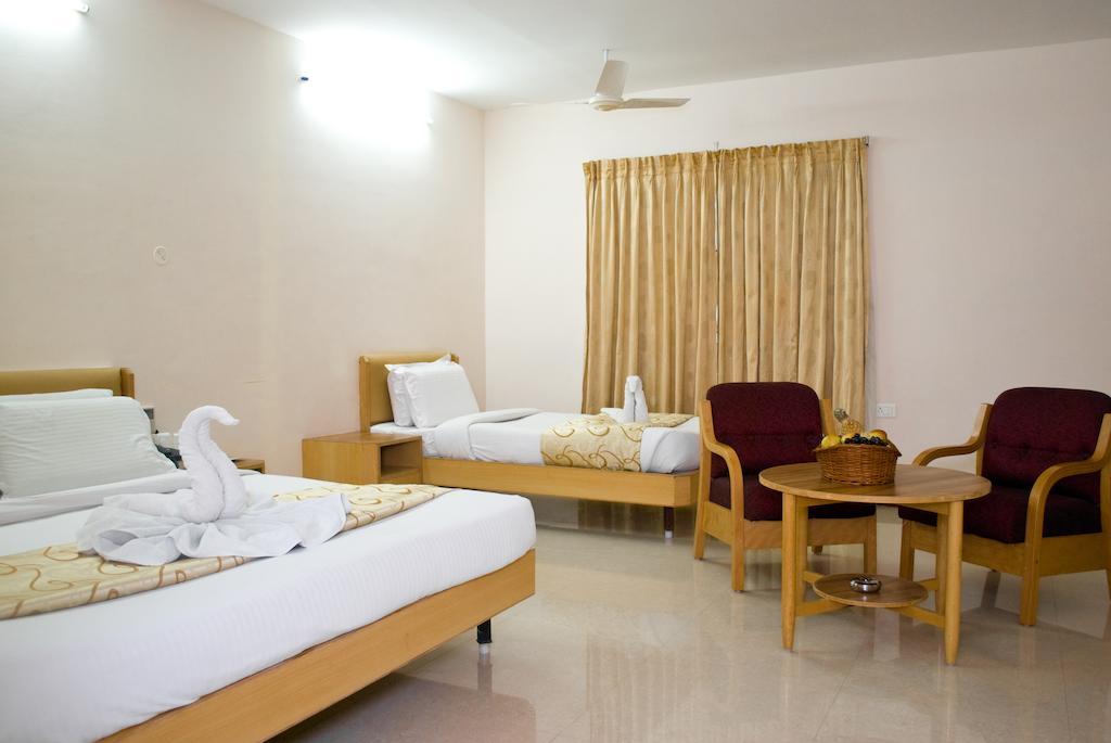 Hotel Rajadhane