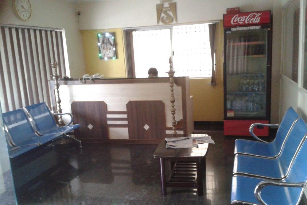 Hotel Vedanta Wake Up Arapalayam Bus Stand