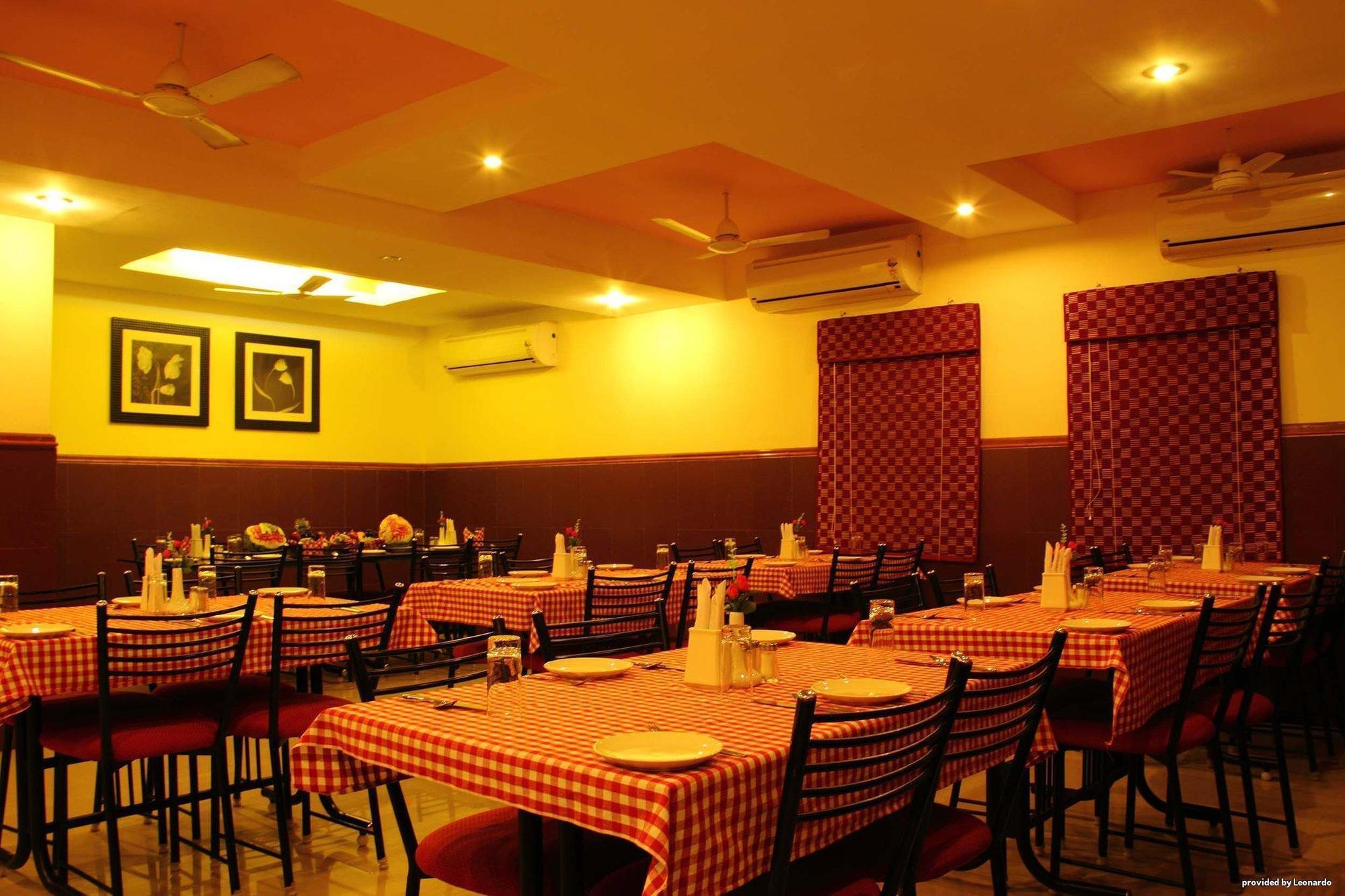 Western Avn Arogya Hotel 3*