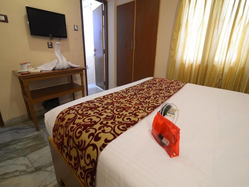Oyo Periyar Bus Stand Hotel Madurai