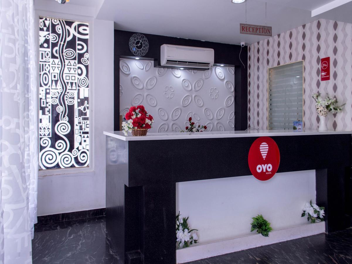 Hotel Oyo 10630 Nano Turf