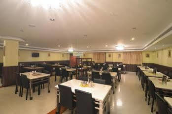 Hotel Oyo Premium Fatima College Madurai