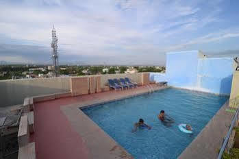 Oyo Premium Fatima College Hotel 3*