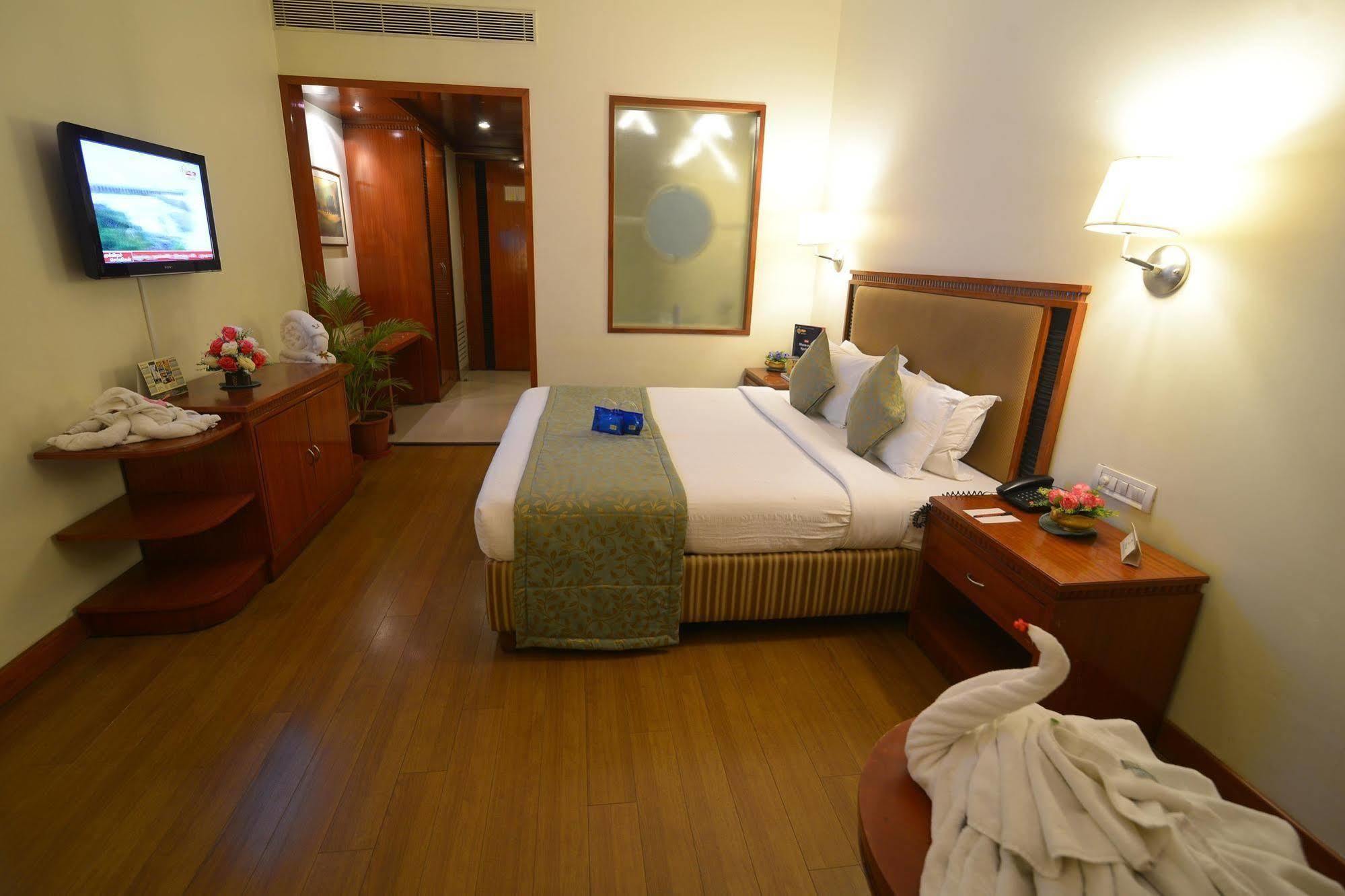 Royal Court Hotel Madurai