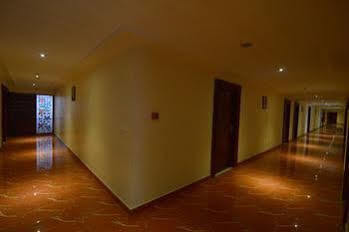 Oyo Premium Fatima College Hotel 3*