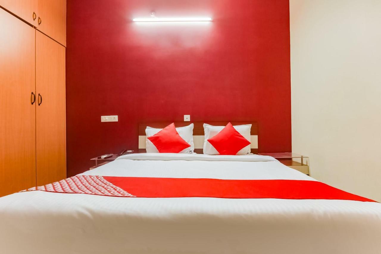 Hotel Oyo 48250 Keerthi