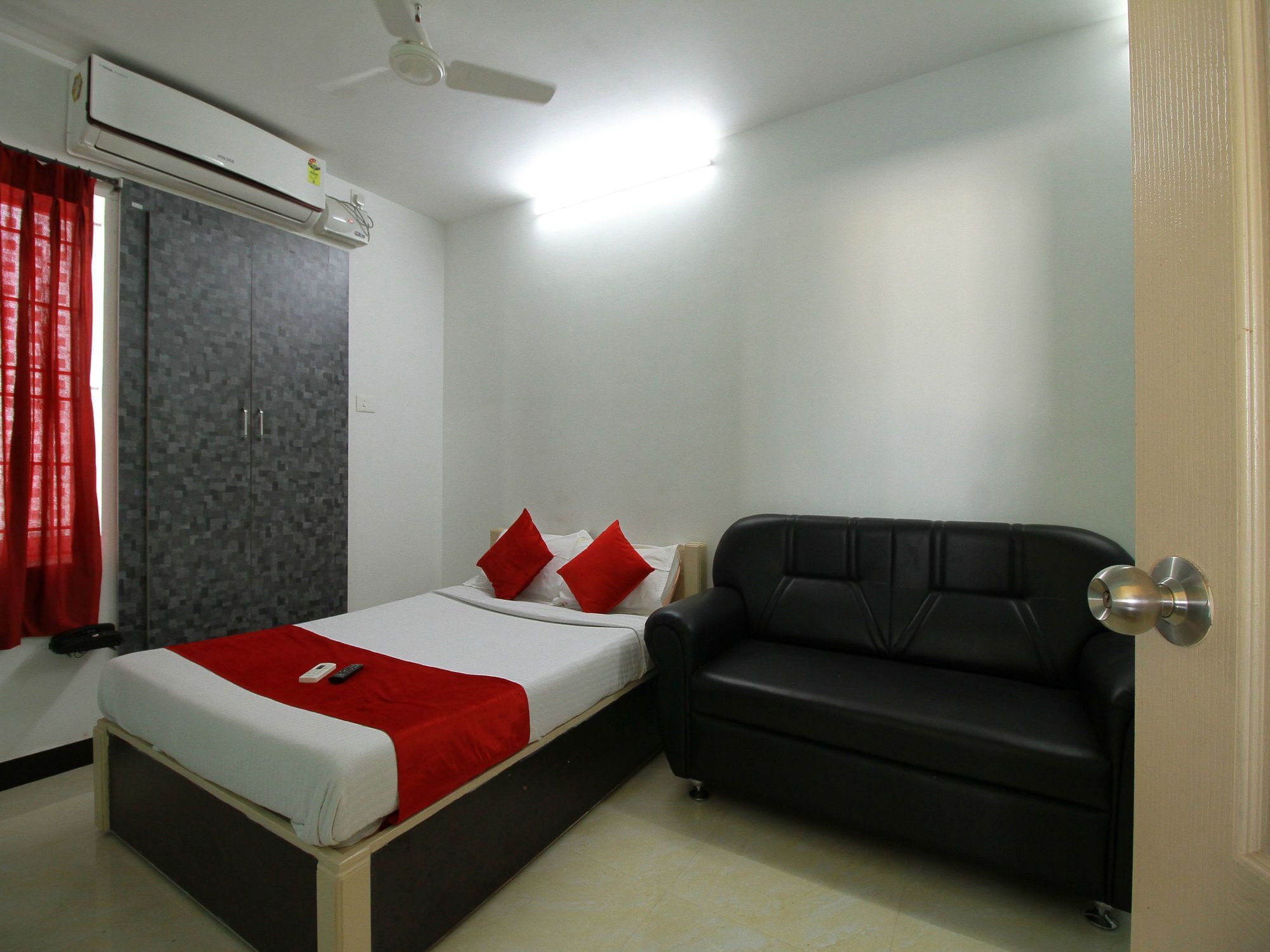 Hotel Srisant