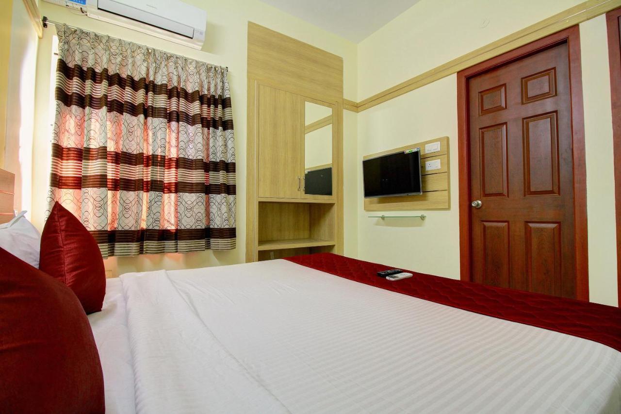 Oyo 14815 Anu Residency Hotel