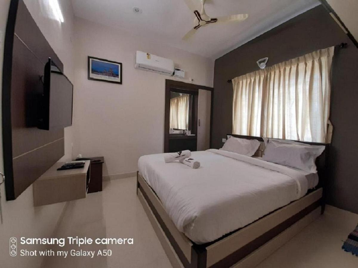 Viswa Residency By Azalea 3* Madurai
