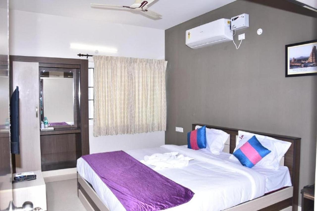 Viswa Residency By Azalea 3* Madurai