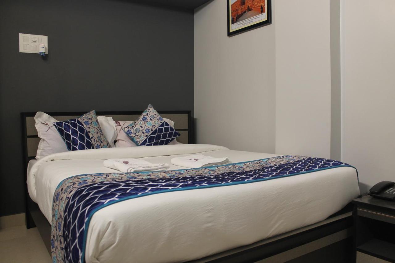 Viswa Residency By Azalea Hotel 3*